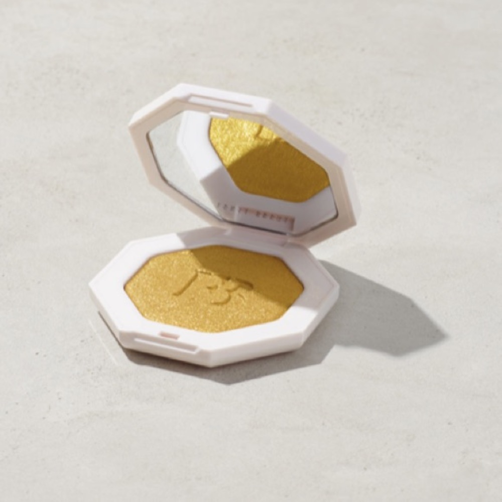 Killawatt Freestyle Highlighter in Trophy Wife 🏆